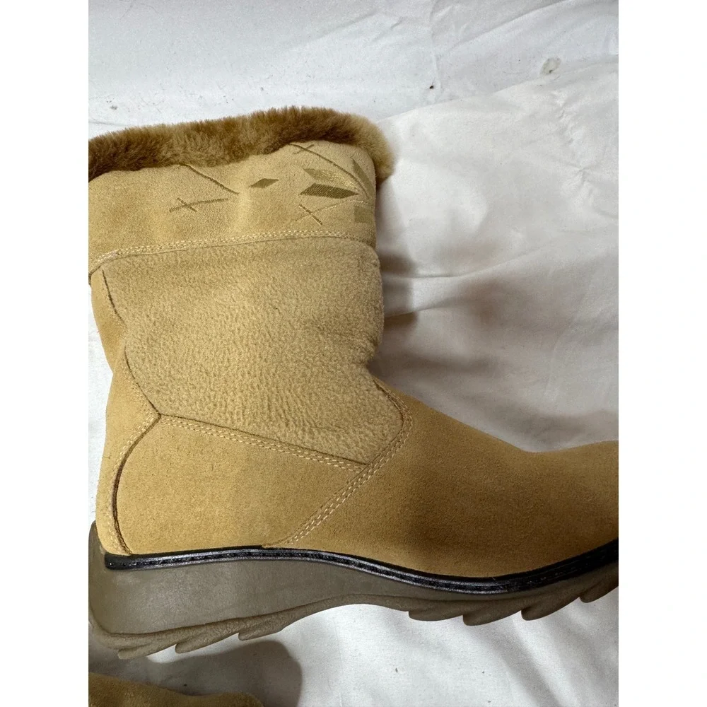 Sports Polartec Tan Suede Winter Boots Faux Fur Trim Embroidered Mid Calf Women